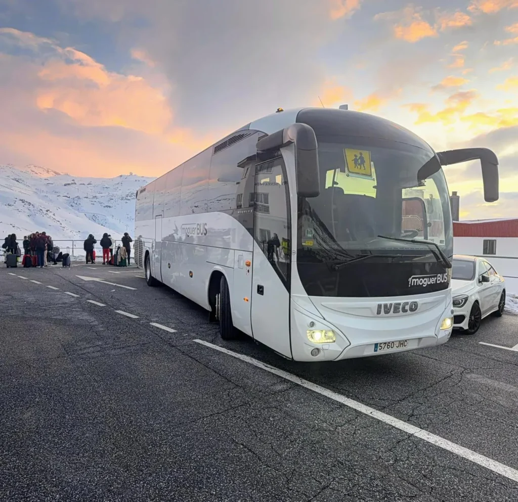 Crafting Captivating Headlines: Your awesome post title goes here