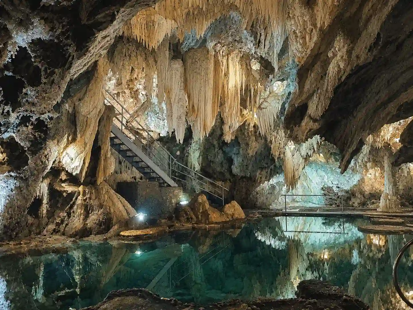 Excursión en grupo a Aracena y Riotinto
